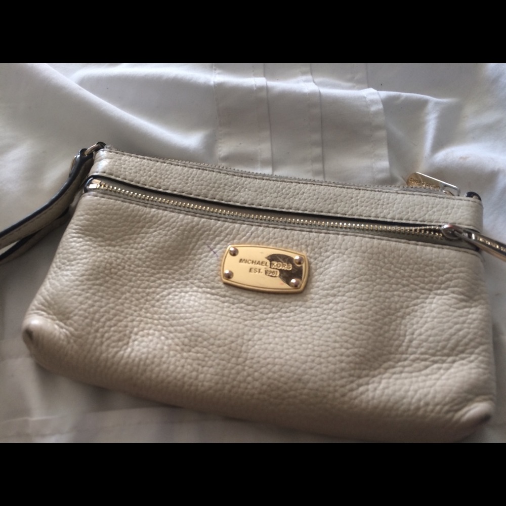 michael korrs wallet